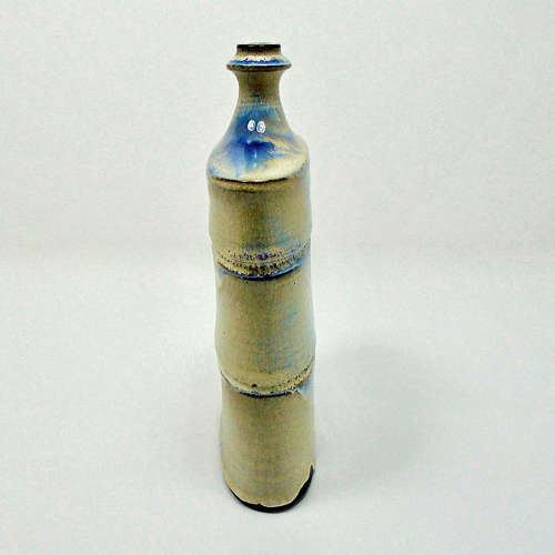 A striking modernist studio pottery vase by Wilhelm & Elly Kuch