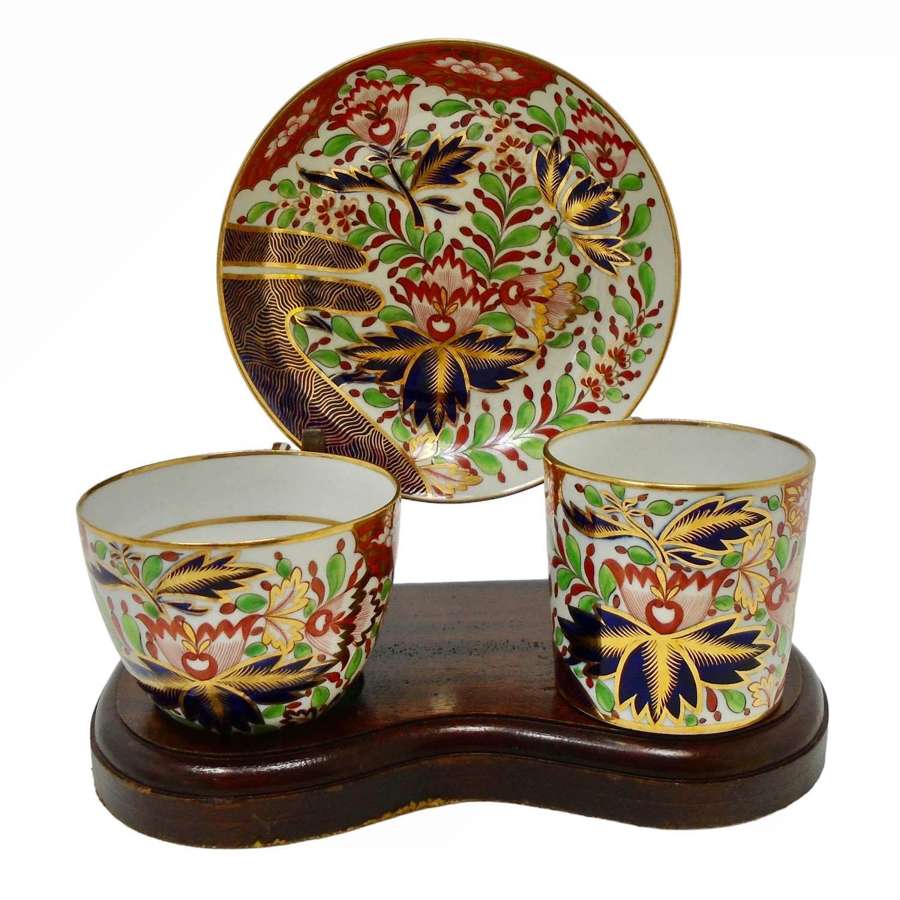 Chamberlain Worcester Thumb & Finger Pattern 276 Trio