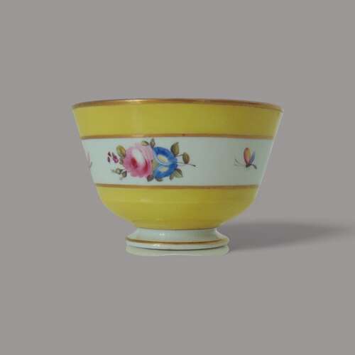 Flight Barr & Barr Yellow Ground Tea Cup & Saucer