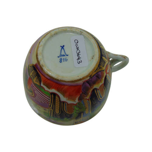 Minton - A fine Chinoiserie figure on a bridge trio with Pattern 816