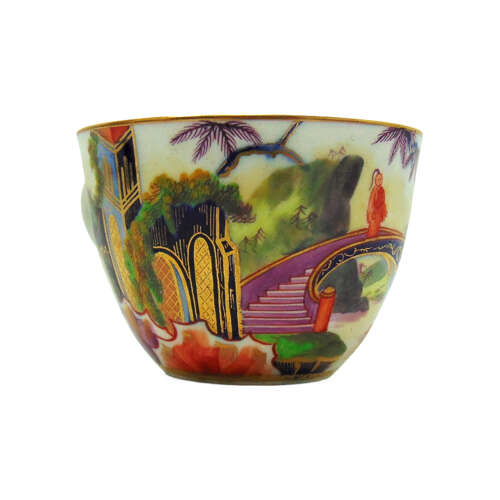 Minton - A fine Chinoiserie figure on a bridge trio with Pattern 816